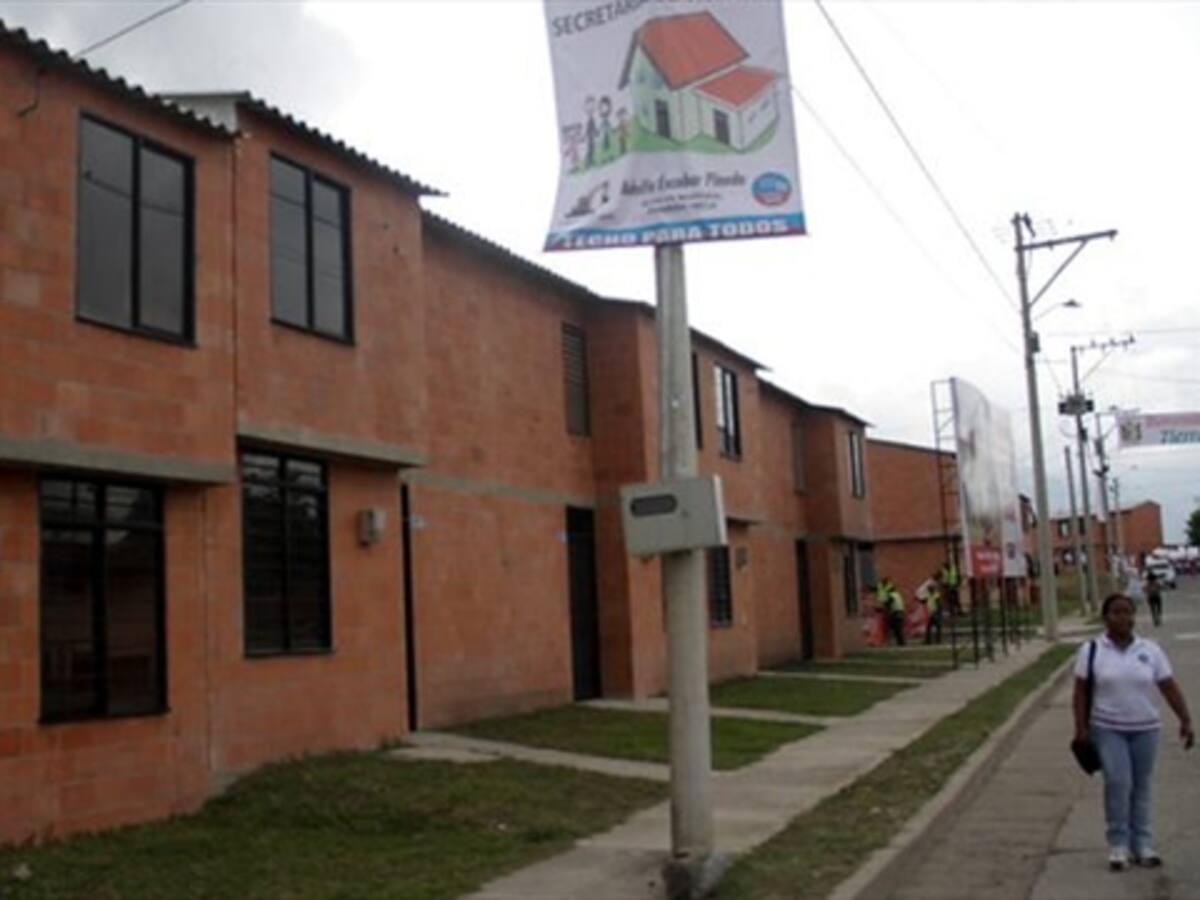 “Presidente del Concejo olvidó qué es la propiedad horizontal”: Petro