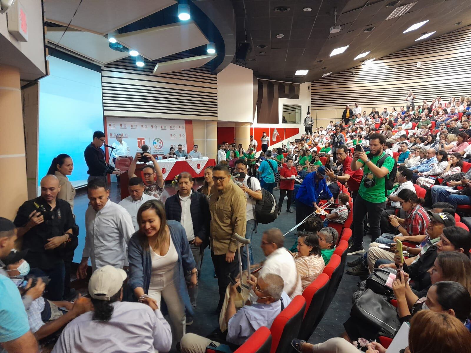 “Proyecto de reforma a la salud no puede generar polarización”: Ministra de Salud