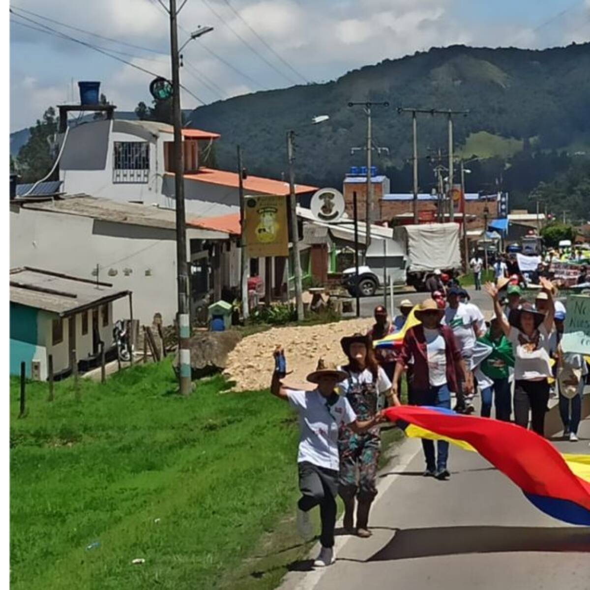Arcabuco marcha en contra de actividad minera que afectaría zona hídrica