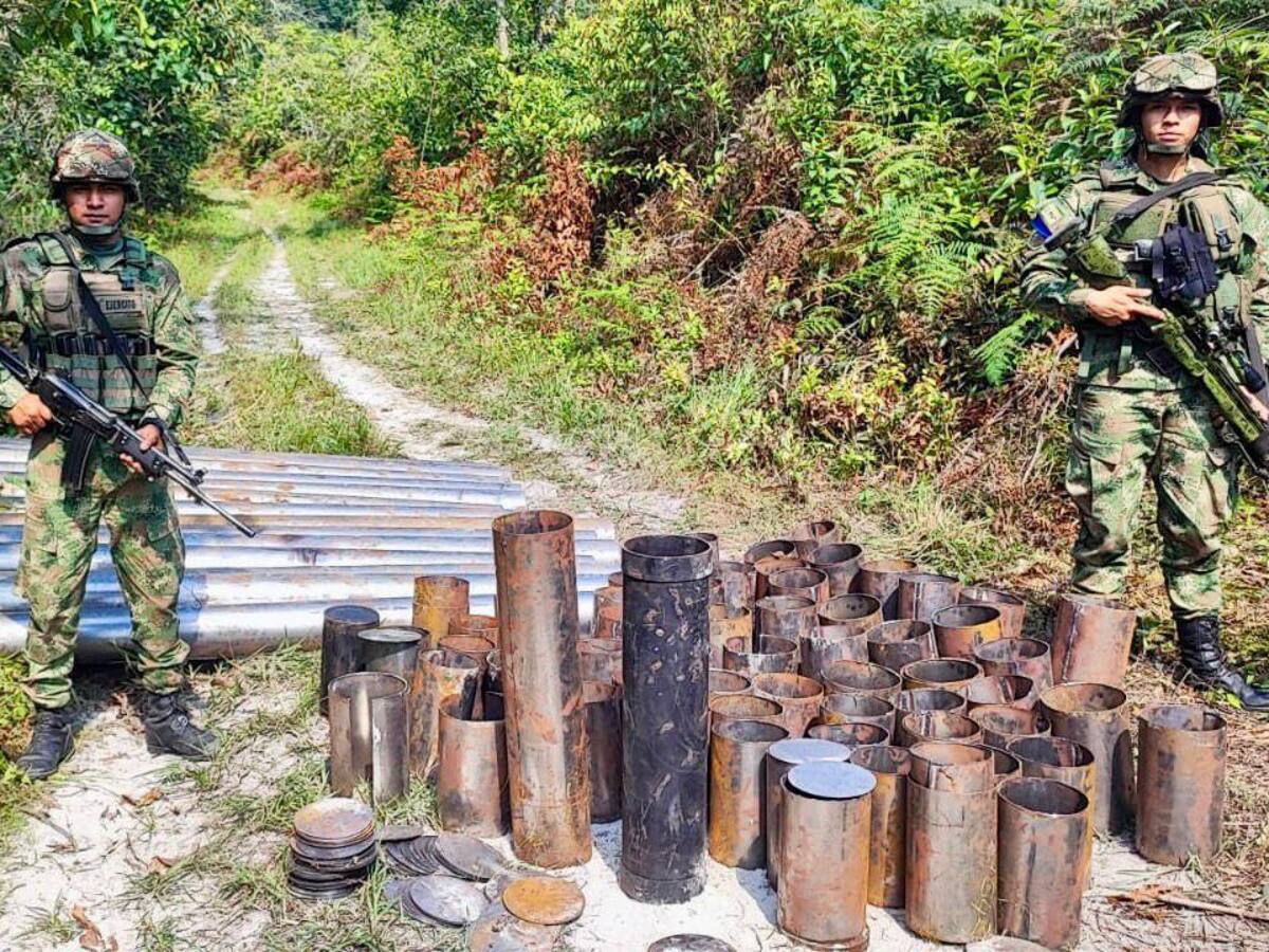 Destruyen fábrica de disidencias FARC con capacidad de producir 1.800 explosivos