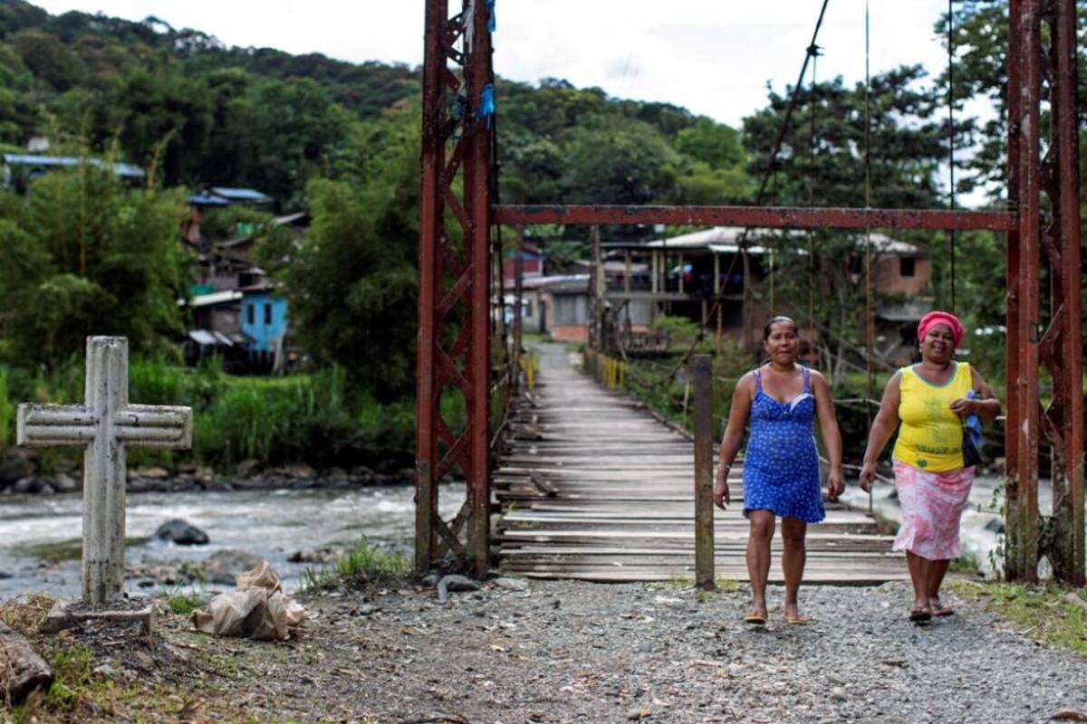 La red 'Mariposas de Alas Nuevas, Construyendo Futuro' es la primera organización colombiana en ganar el premio por atención a los desplazados de Buenaventura.