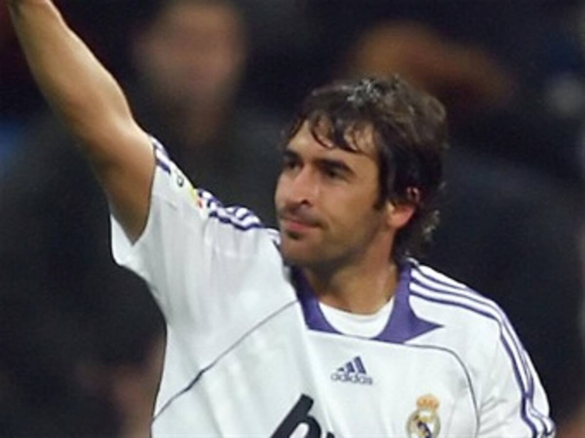 Raúl al Schalke 04 por dos años, según Bild
