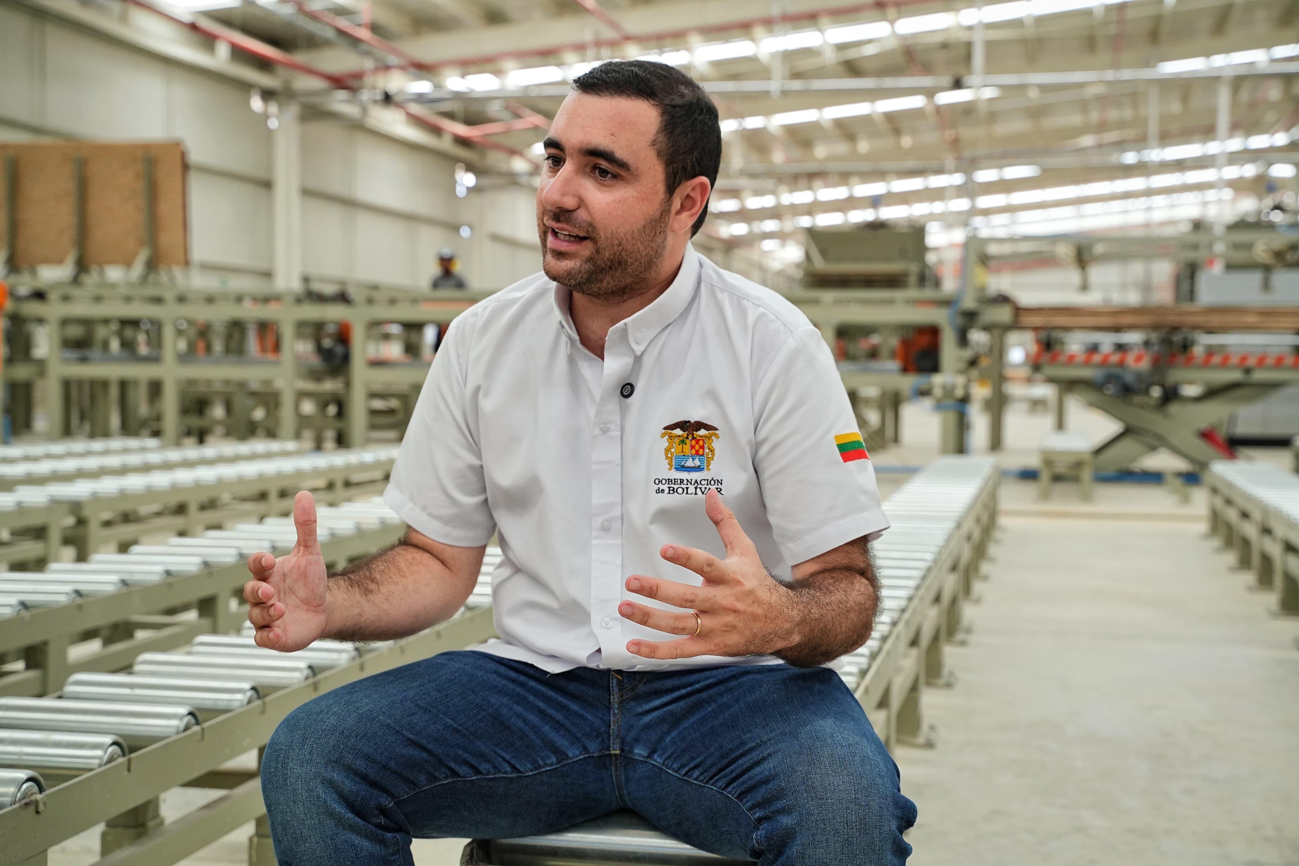 Gobernador de Bolívar, Yamil Arana.