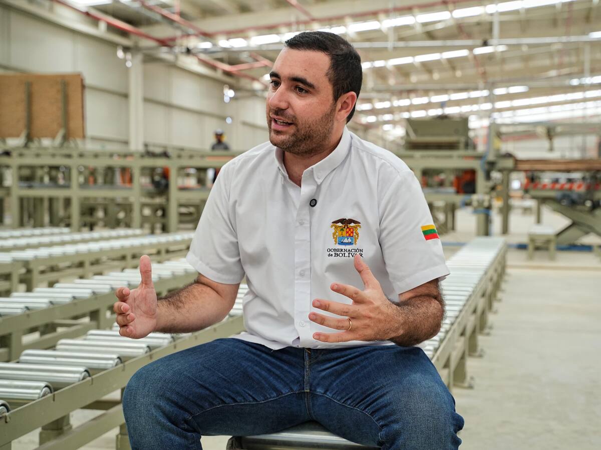 Gobernador de Bolívar se mantiene como el mejor de Colombia y crece en popularidad, según encuesta