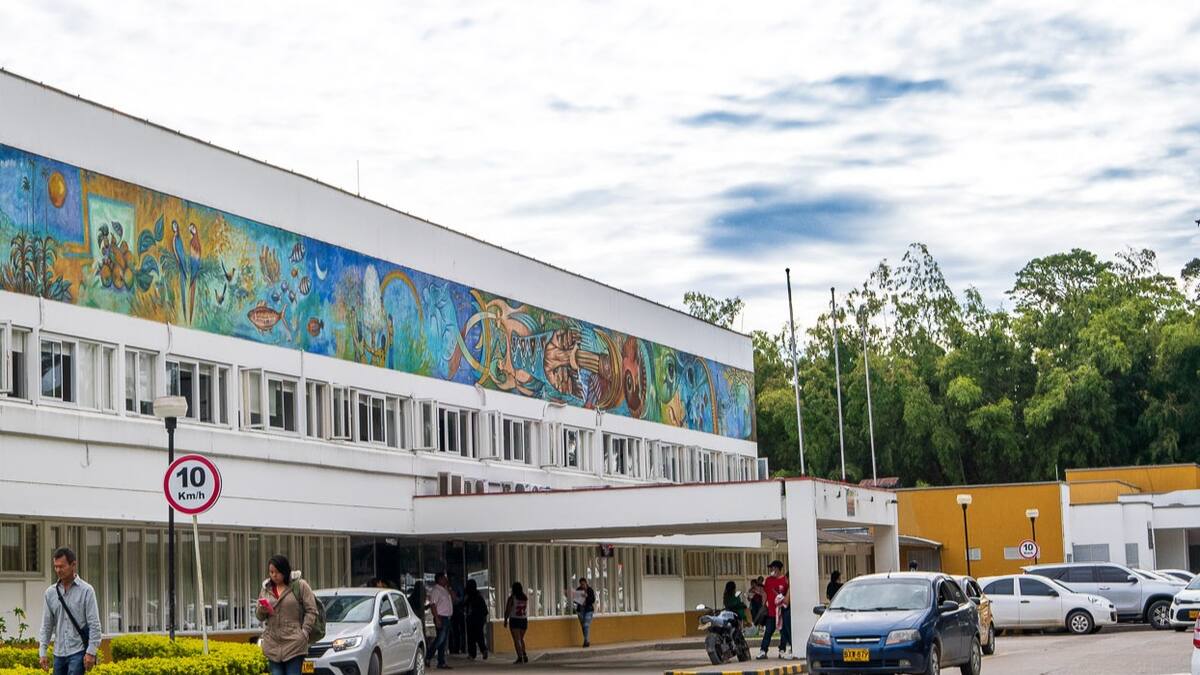 Alerta roja hospitalaria en el sur del Huila por lluvias, fiebre amarilla y elecciones de mayo