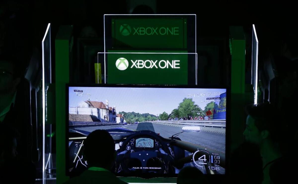 En la ciudad de Bogotá se realizó el lanzamiento del XBOX ONE para Colombia.