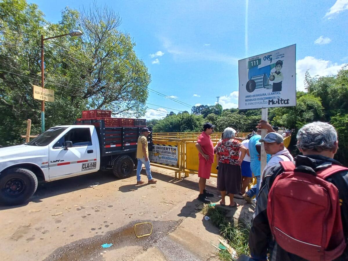 Transbordo nos permite seguir activos en puente Barragán: Conductores