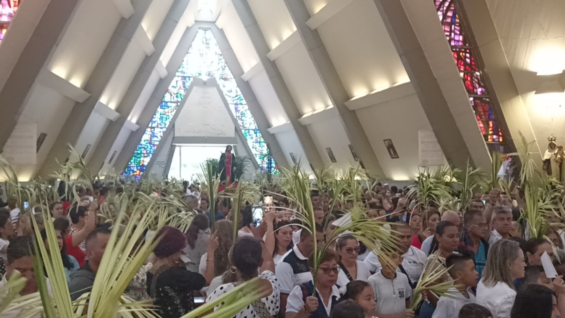 Domingo de Ramos en el mundo católico. Foto: Adrián Trejos