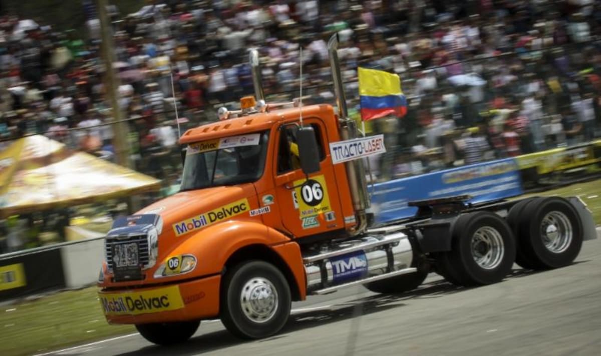 La versión 26 del Gran Premio de Tractomulas se realizó en Tocancipá con la presencia de 122 participantes.