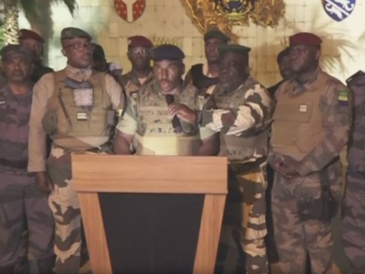 Gabón: militares dan golpe de Estado y dejan al presidente en arresto domiciliario