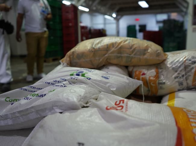 Los ingenios azucareros se suman a los esfuerzos de solidaridad y ayuda humanitaria que se adelantan desde Colombia para acompañar a las familias venezolanas que resultaron damnificadas por los terremotos del 24 de junio.