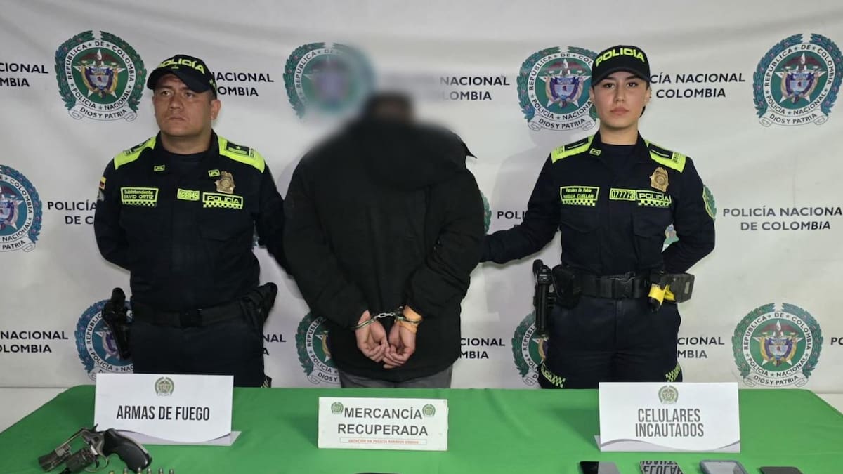 Atraparon a ladrón con cinco celulares robados: también tenía circular de Interpol