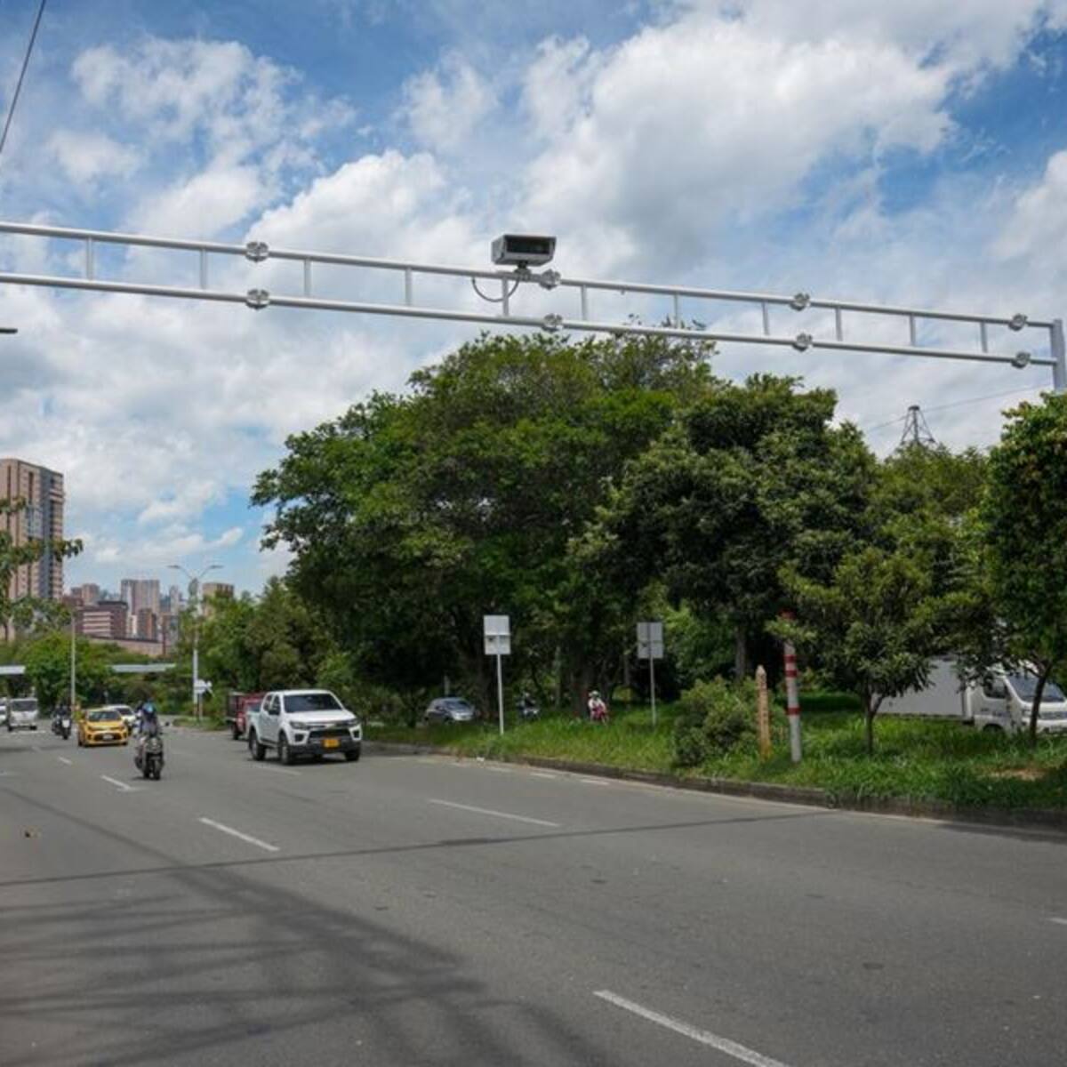 Alcaldía de Bogotá defiende instalación de fotomultas: “hemos salvado vidas respetando la ley”
