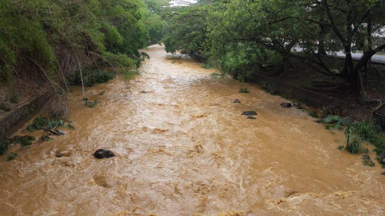 Panorama actual del río Cali luego de varias semanas de lluvias.
