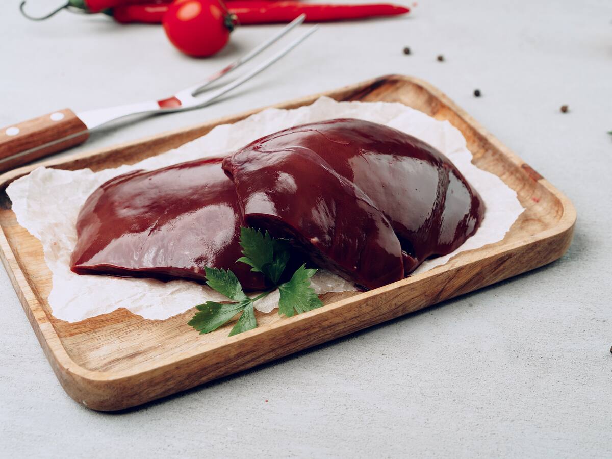 ¿Qué tan bueno es comer hígado para la salud?: beneficios y vitaminas que contiene