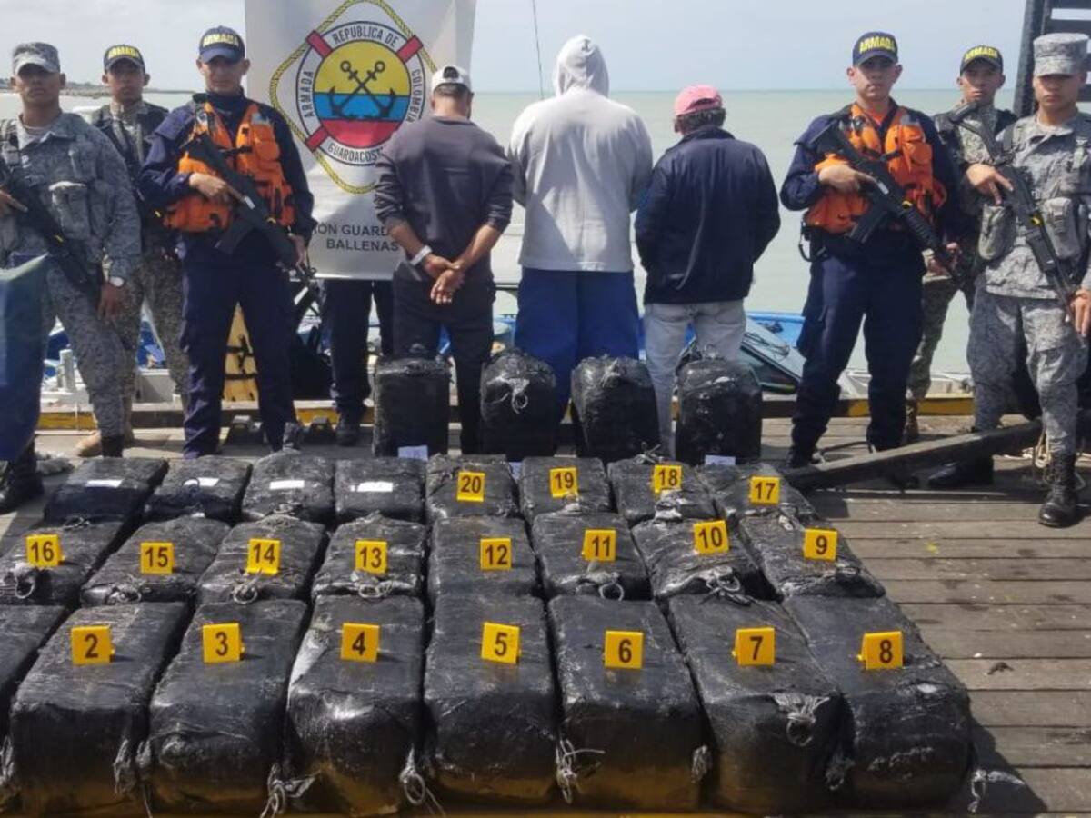 Autoridades incautaron cerca de una tonelada de cocaína en la Guajira