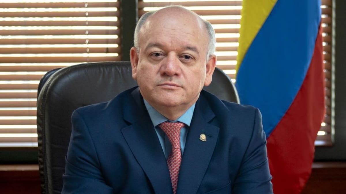 “Nuestra tarea es seguir modernizando la Constitución”: Magistrado Reyes