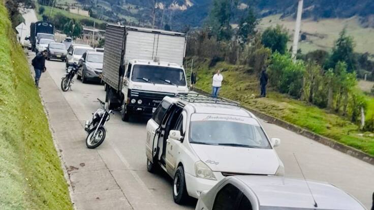 Vía entre Popayán y Huila permanece cerrada