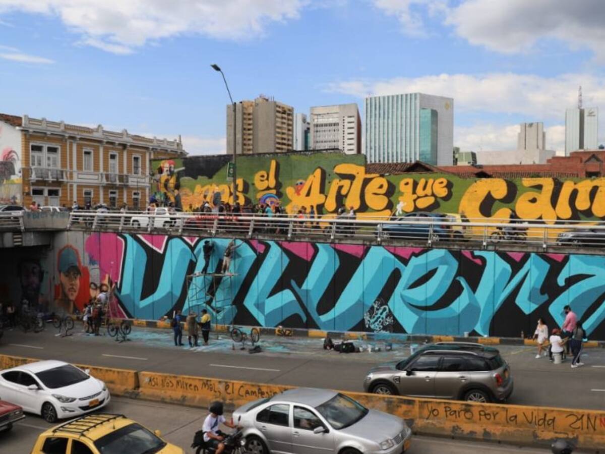 Cali protesta en colores