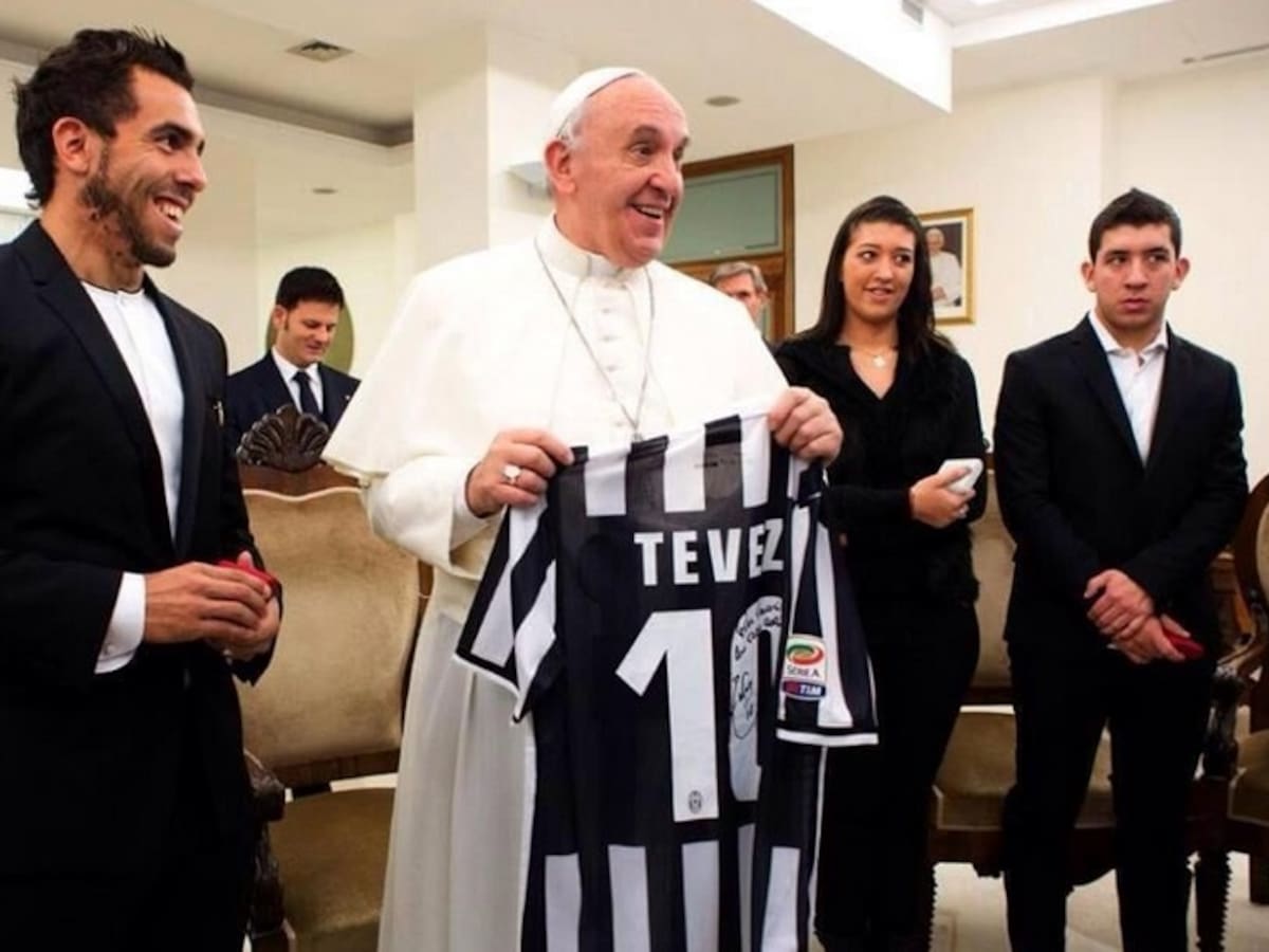 Carlos Tévez visitó al Papa Francisco