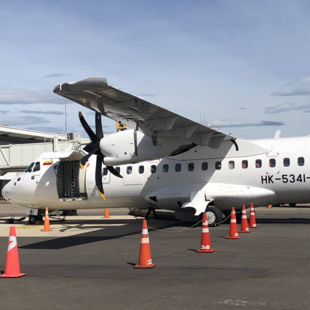 AeroMatecaña sigue recibiendo avales para reactivar sus vuelos nacionales