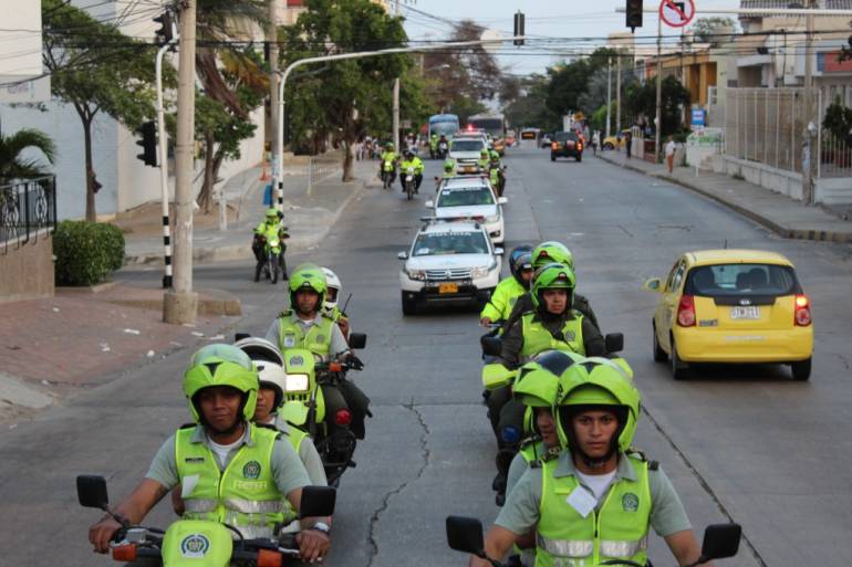 Miembros de las fuerzas de orden, también  son blanco de atracadores.