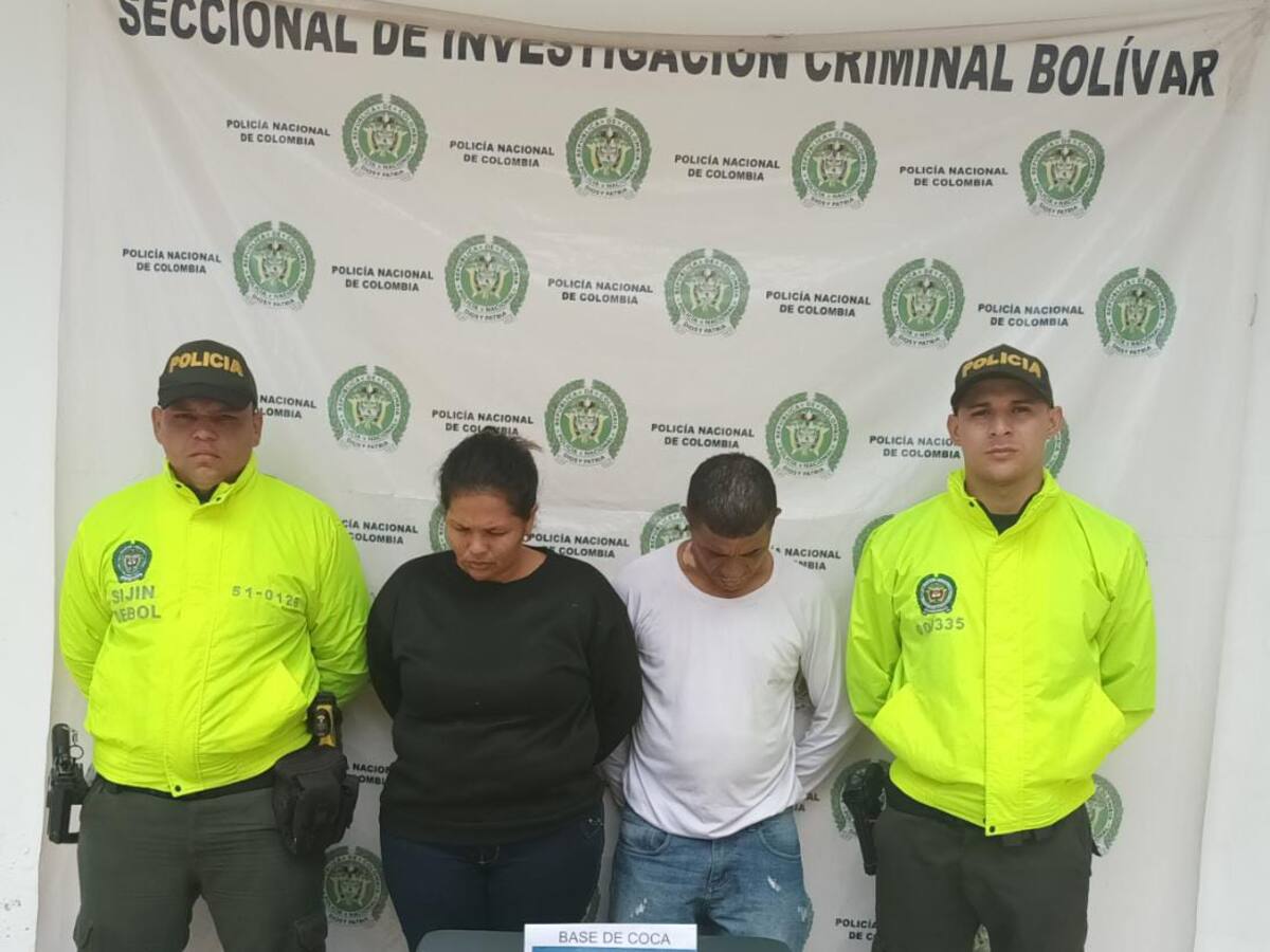 Capturada pareja en Magangué por presunto tráfico de drogas en una motocicleta