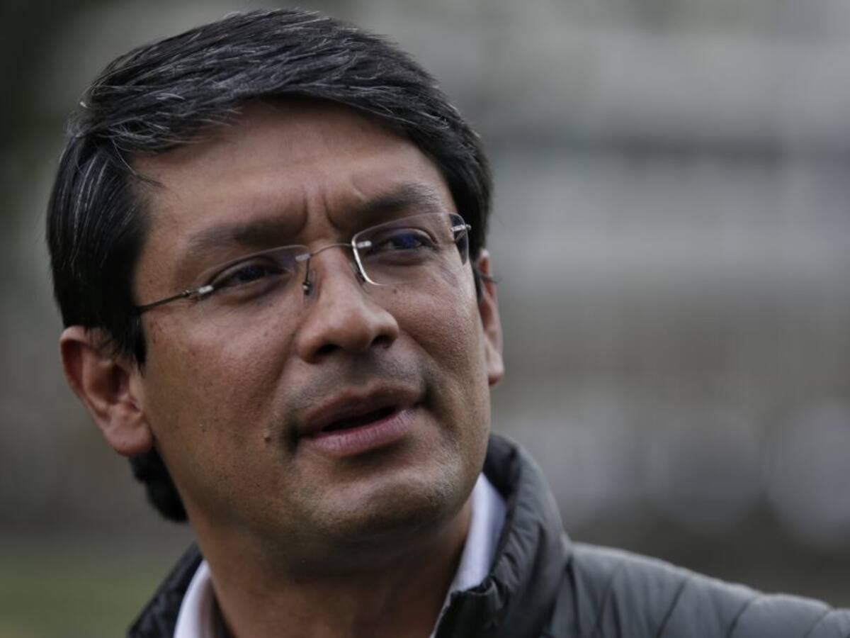Camilo Romero acepta invitación de Petro y se une al Pacto Histórico