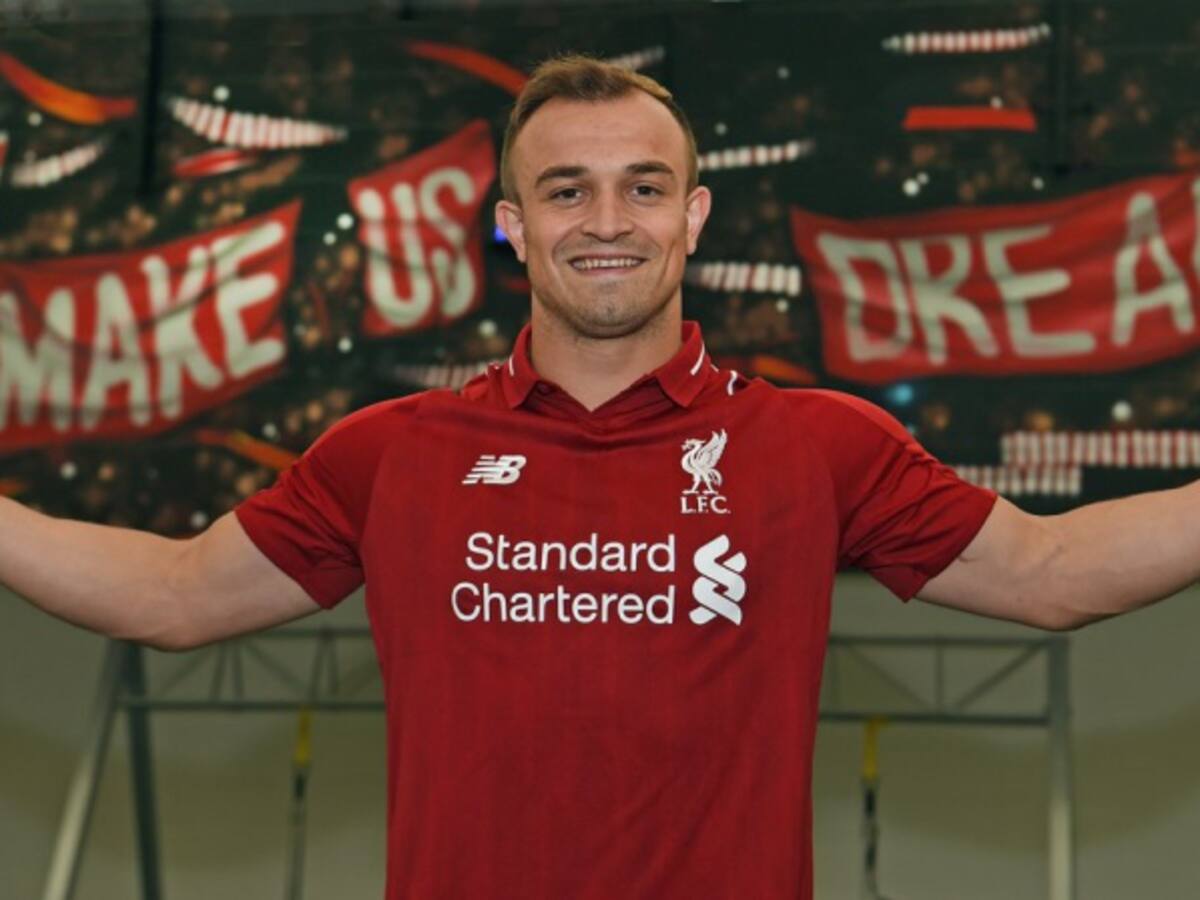 Liverpool confirmó el fichaje del suizo Xherdan Shaqiri