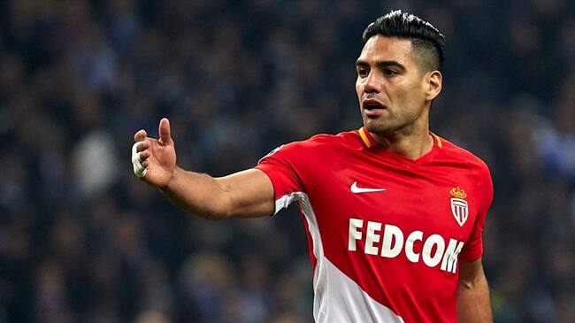 Falcao juega los 90 minutos en la victoria del Mónaco frente al Troyes. Foto: Getty Images