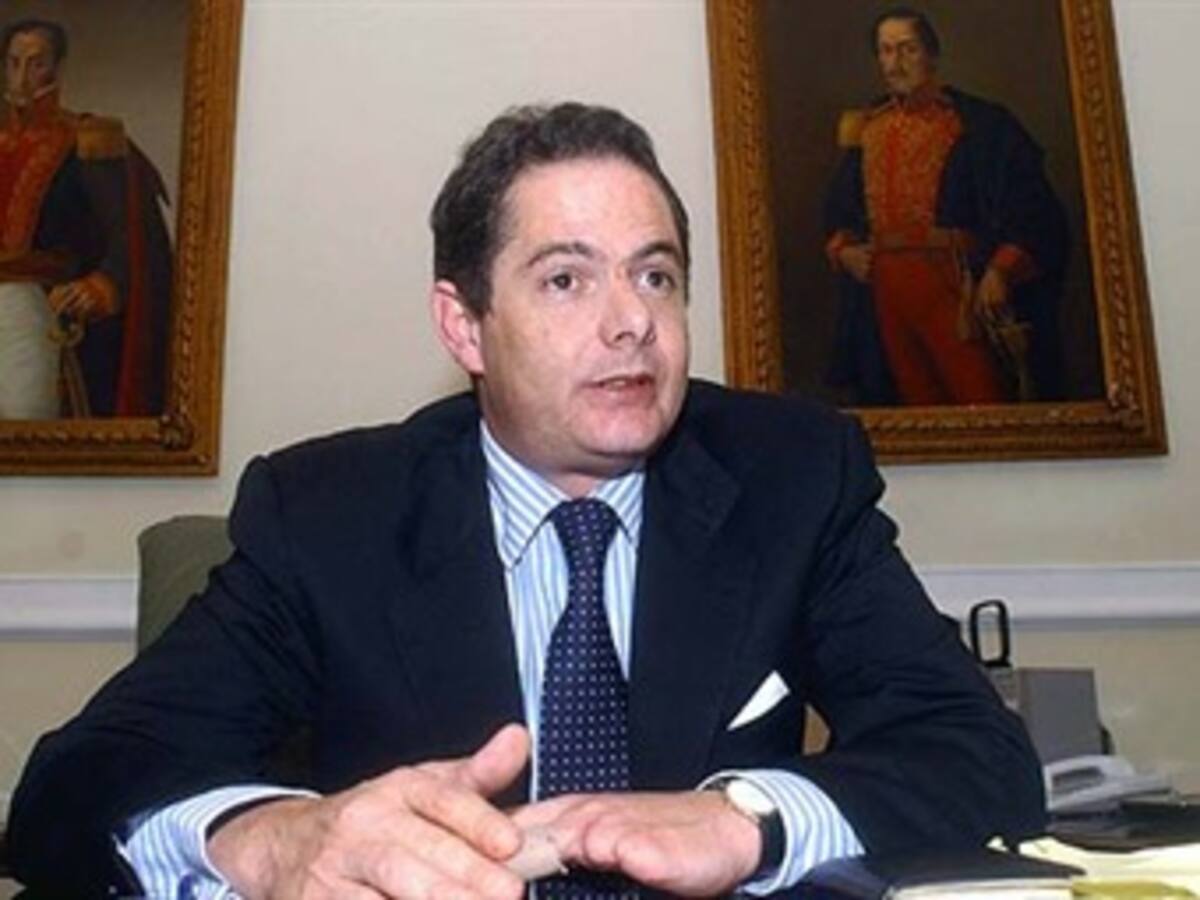 Vargas Lleras no va al Senado: presidente de Cambio Radical