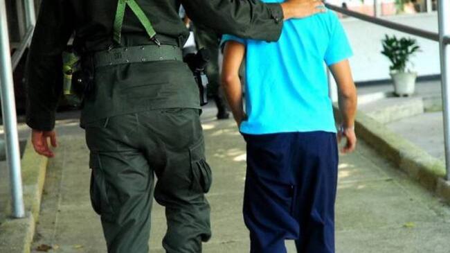 Colombianos comienzan a tomar justicia por sus propias manos.