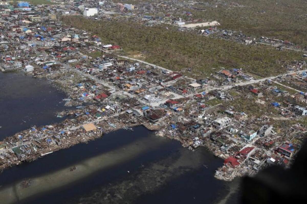Aspectos de las zonas devastadas por el tifón que durante el fin de semana azotó a Filipinas, hecho que movió a la comunidad internacional a enviar ayuda a millones de afectados.