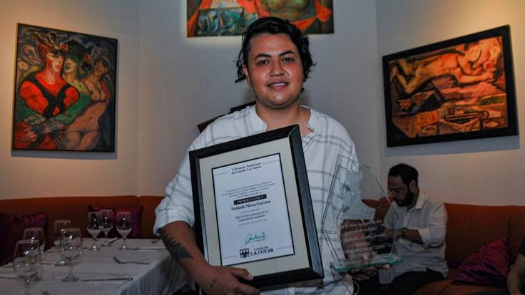 Yulieth Mora Garzón ganadora del X Premio Nacional del Cuento La Cueva