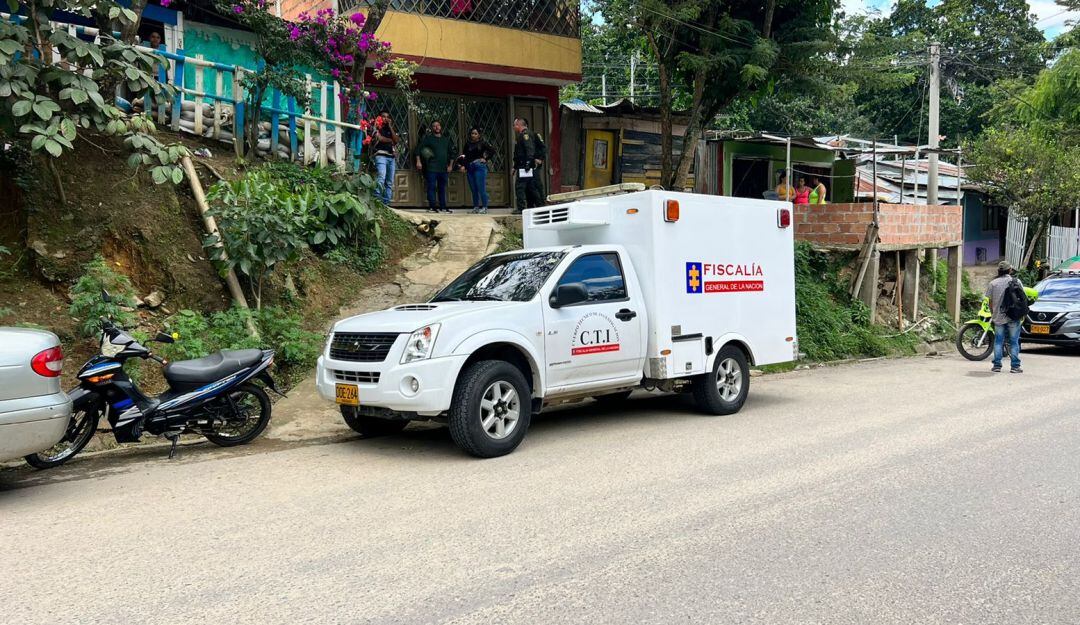 Hombre murió ahogado en un balde en Floridablanca