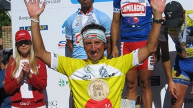 Iván Casas ganador de la 68 Vuelta Ciclista de Uruguay