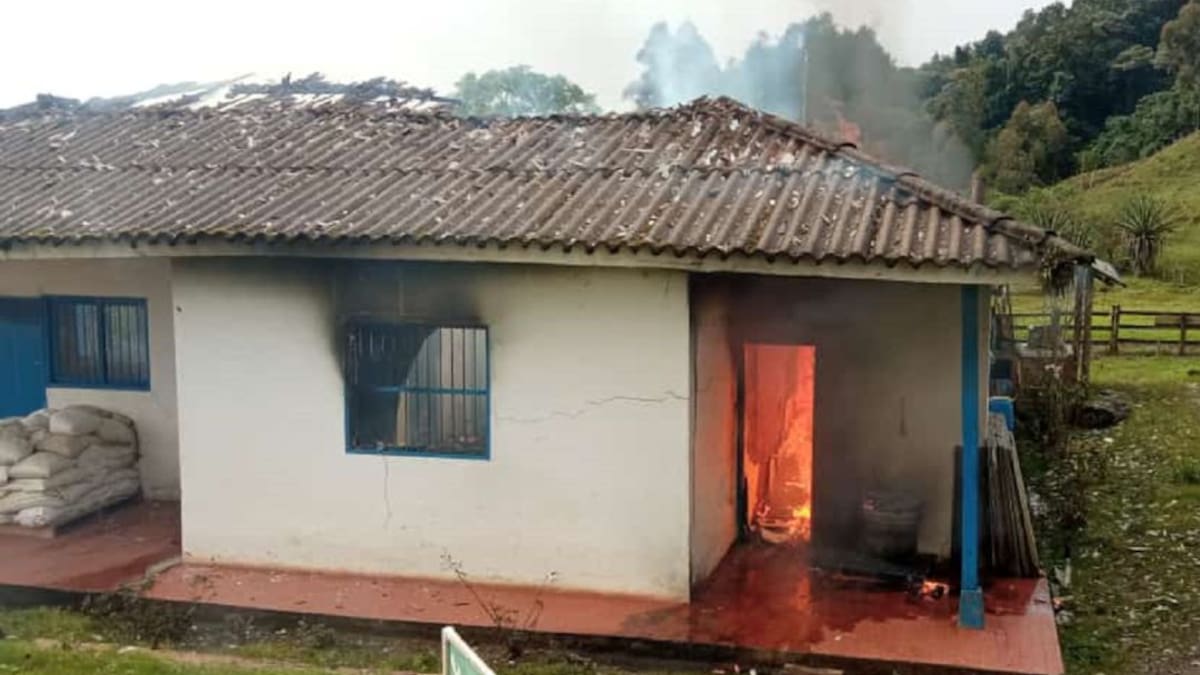 Incineran inmueble de una multinacional en El Tambo, Cauca