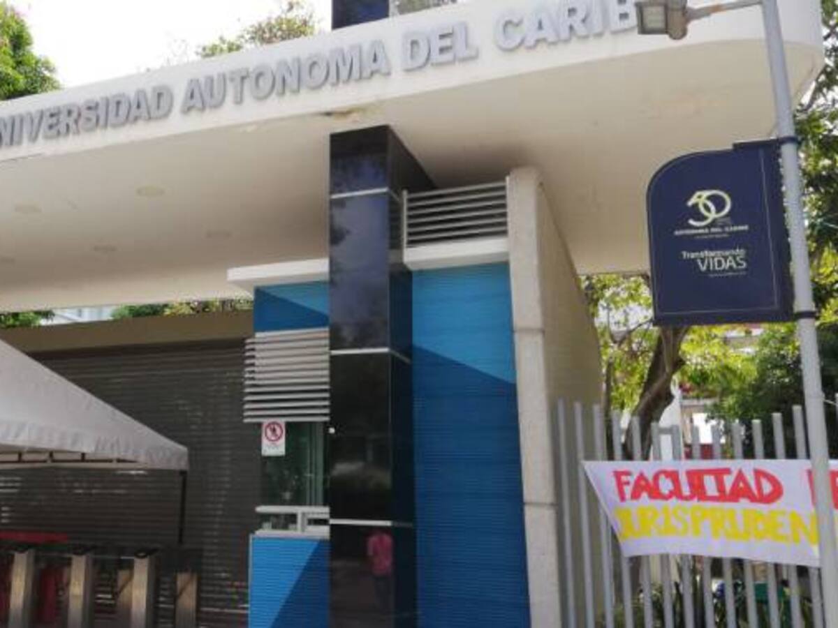 Rector de Autónoma tenía aumentos salariales no autorizados: directivo