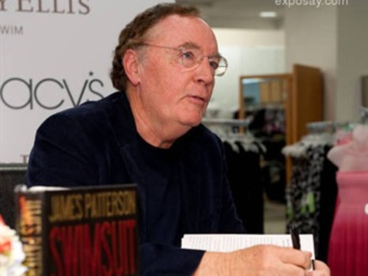 James Patterson es el escritor mejor pagado del mundo, según Forbes