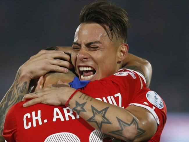 Escuche la narración del segundo gol de Eduardo Vargas frente a Perú