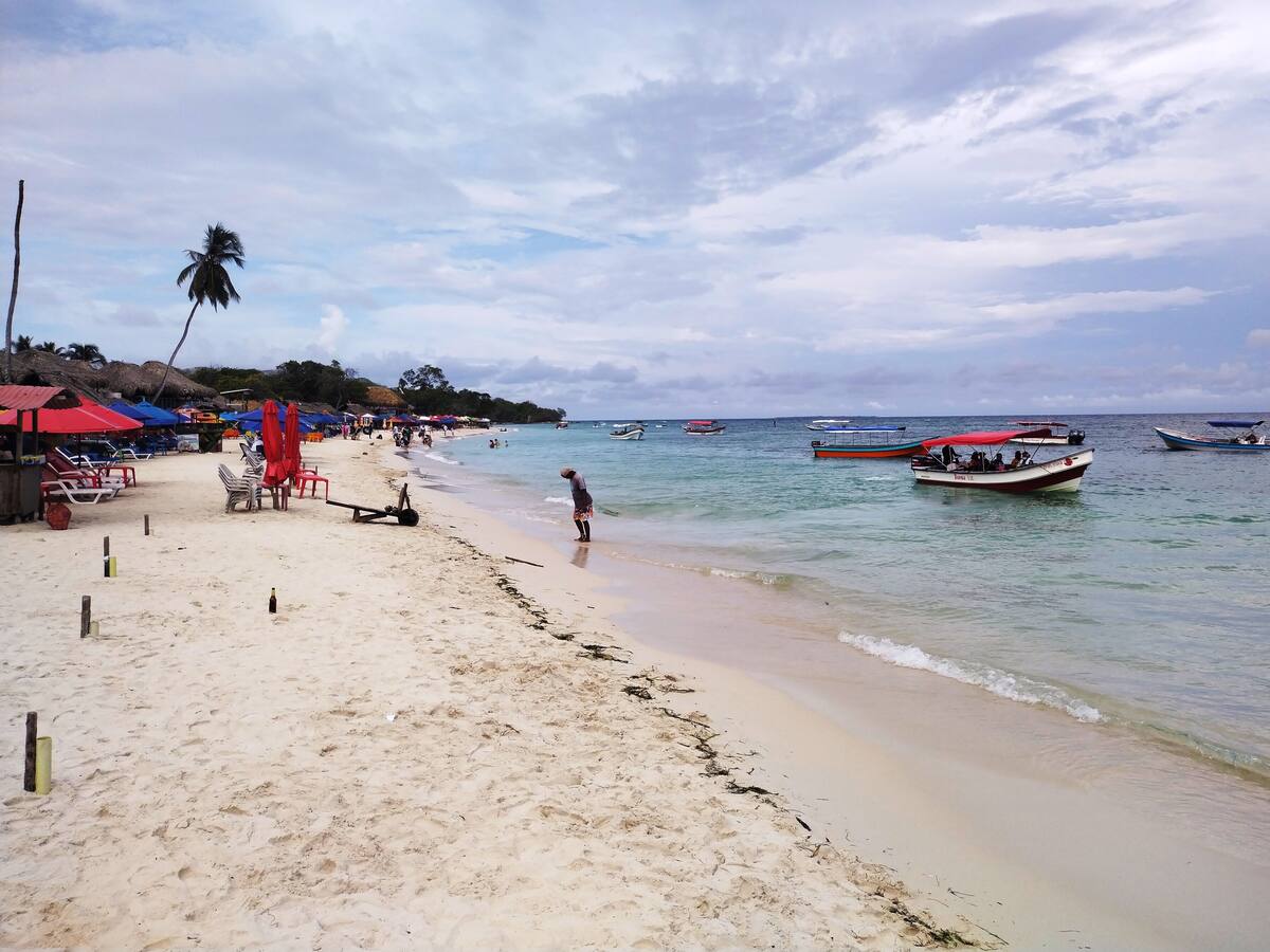 Se dio inicio al proyecto de señalización náutica en Playa Blanca, Isla de Barú