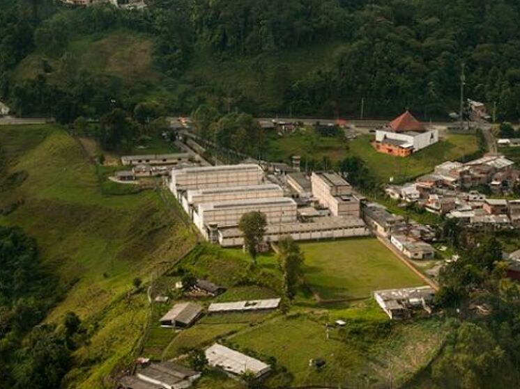 Establecimiento Penitenciario de Mediana Seguridad y Carcelario