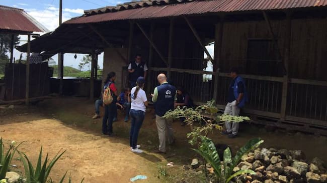 Comisión humanitaria que estuvo la vereda La Cominera, en Corinto, Cauca, donde se produjo el crimen de Cecilia Coicué.