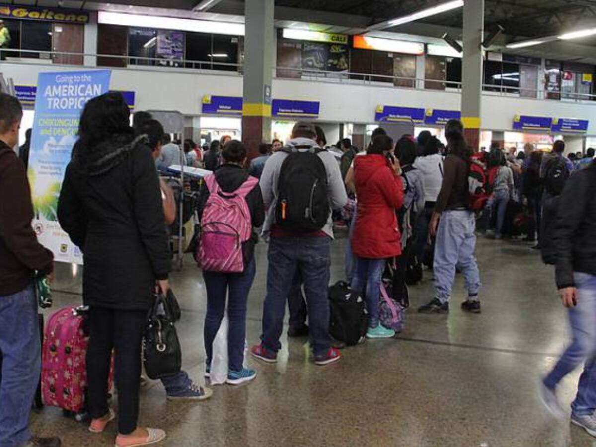 Este jueves saldrán más de 45.000 personas por las terminales de Bogotá