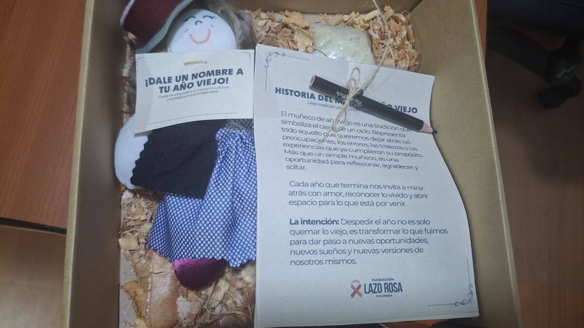 Presidenta de Lazo Rosa, Julieth Tejada