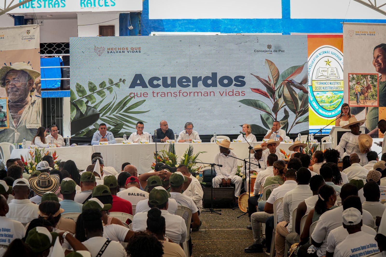 Sexto ciclo de conversaciones de paz entre el Gobierno y la Coordinadora Nacional Ejército Bolivariano. Foto Cortesía