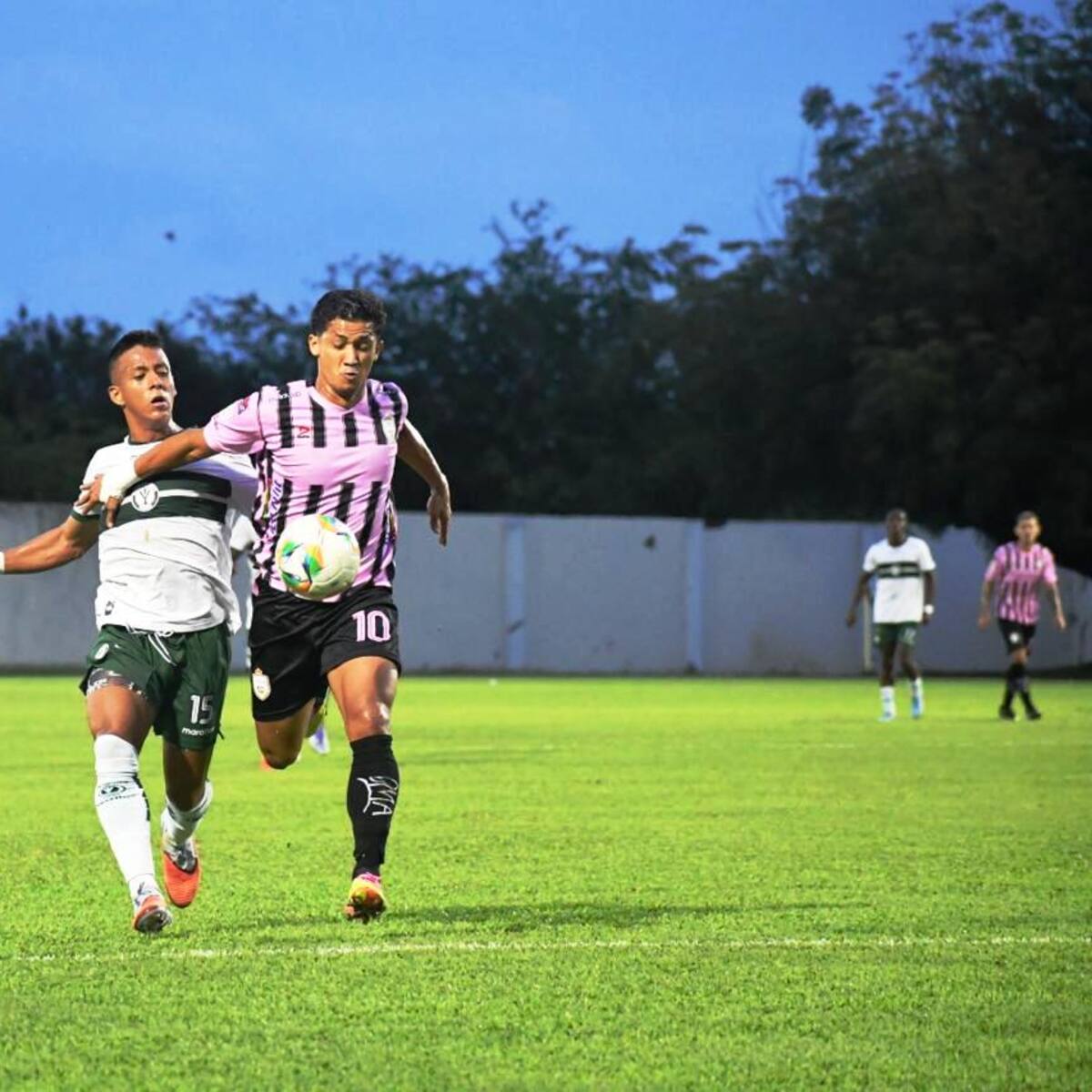 Real Cartagena mantiene su invicto