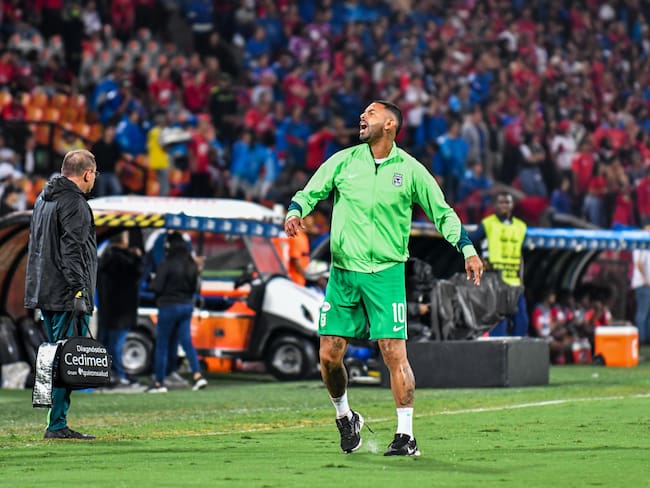 Edwin Cardona celebrando un gol de Atlético Nacional en el clásico ante Medellín / Colprensa