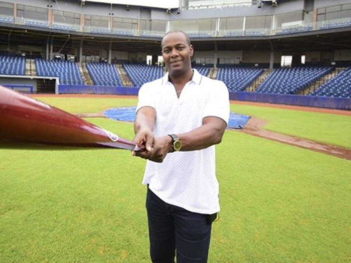 El emotivo mensaje de Édgar Rentería a los Caimanes de Barranquilla