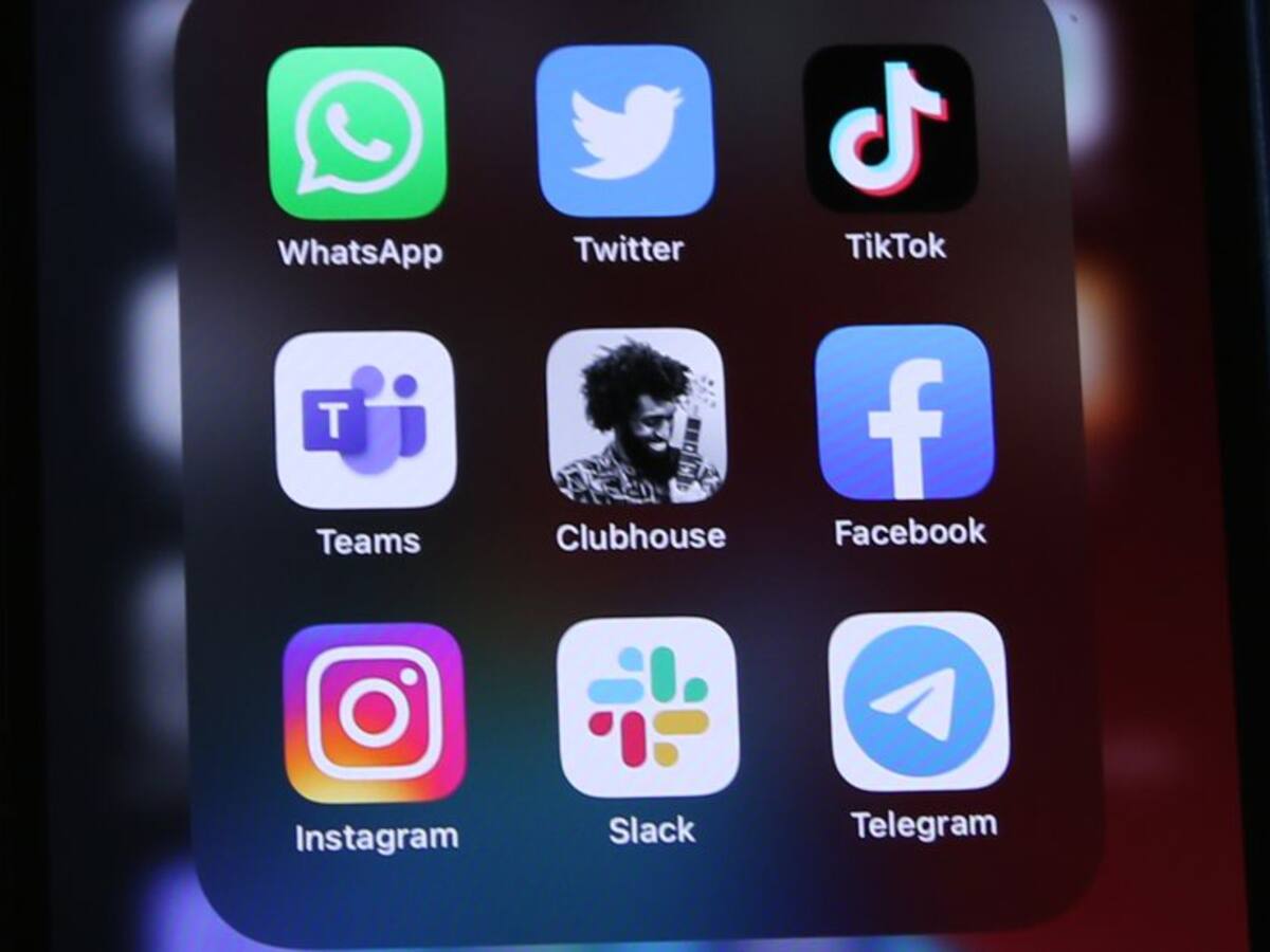 Facebook, Twitter y Google testifican ante Congreso de EE.UU. por fake news